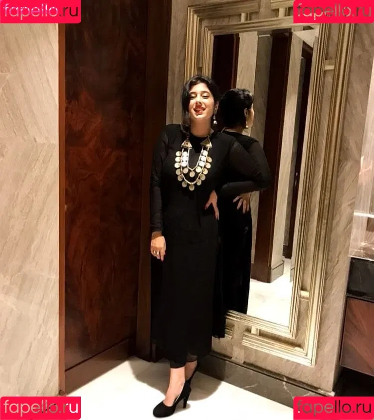 Apoorva Bhalla Onlyfans Photo Gallery 