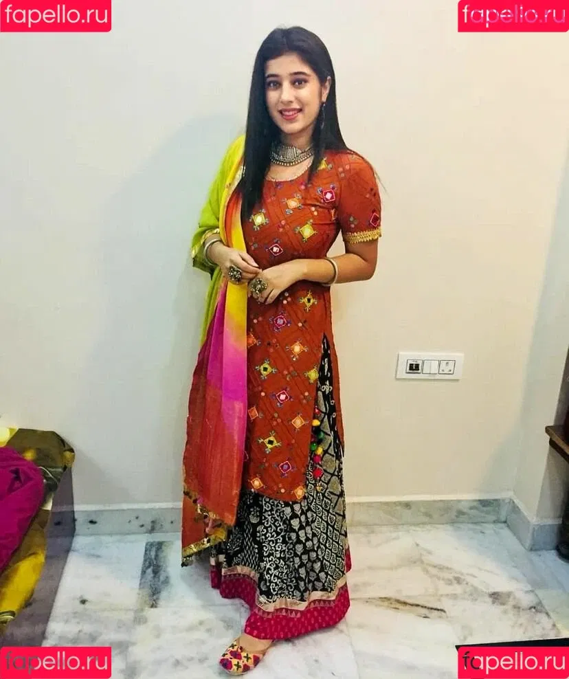 Apoorva Bhalla Onlyfans Photo Gallery 