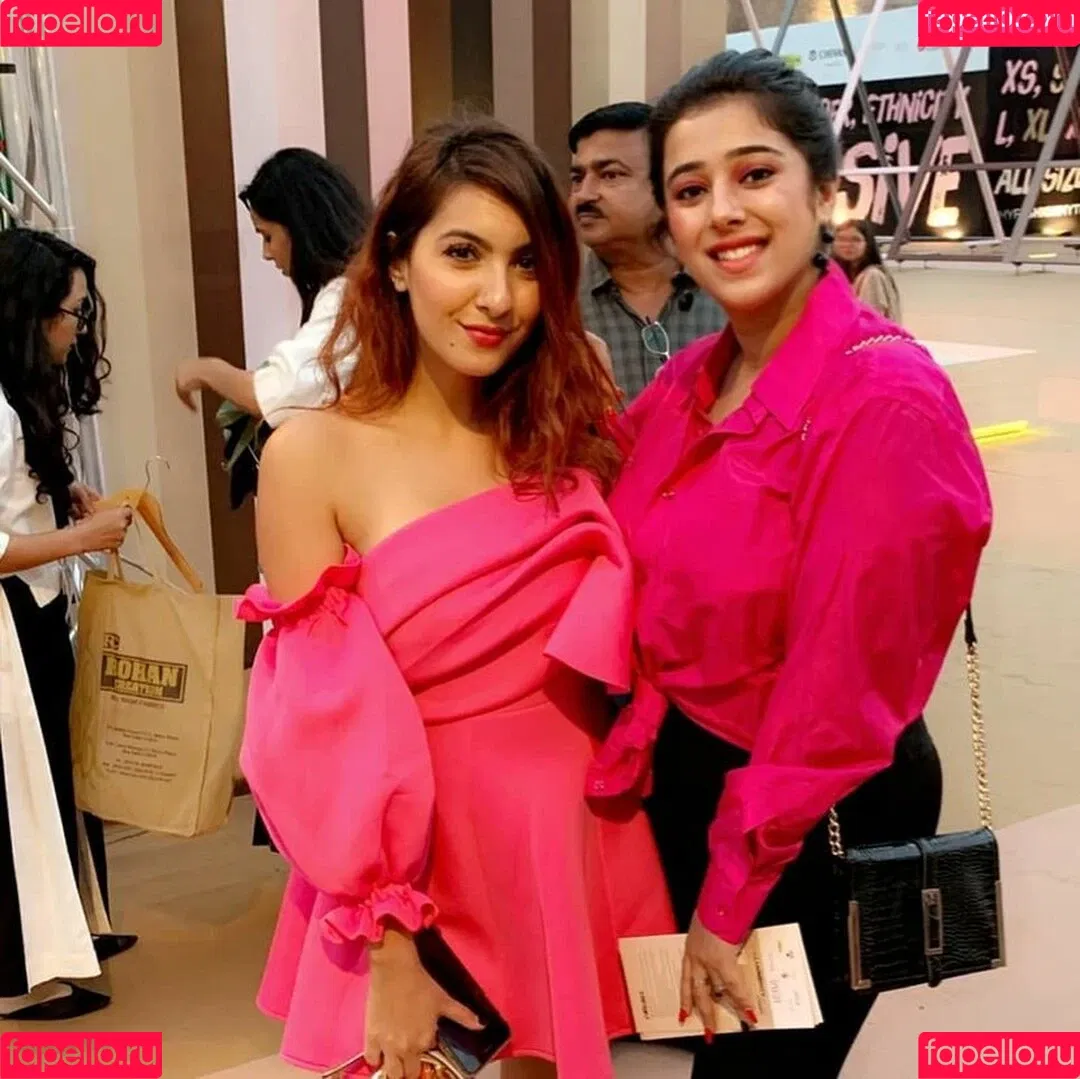 Apoorva Bhalla Onlyfans Photo Gallery 