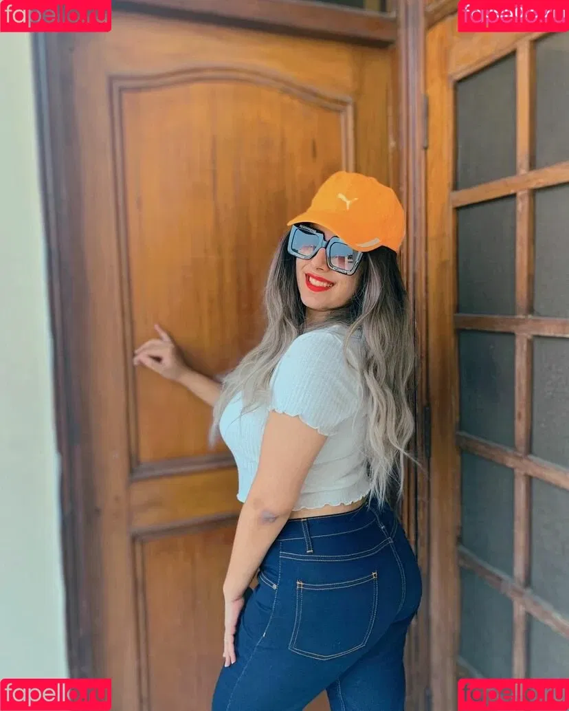 Apoorva Bhalla Onlyfans Photo Gallery 