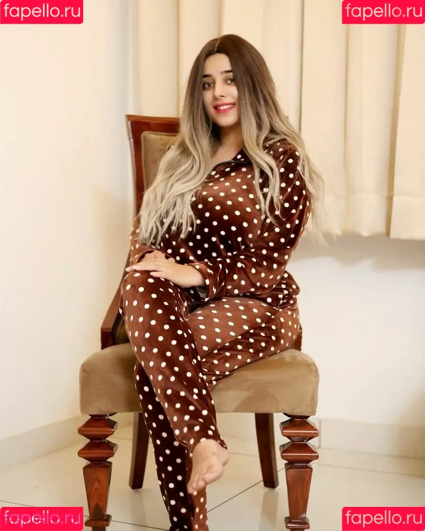Apoorva Bhalla Onlyfans Photo Gallery 
