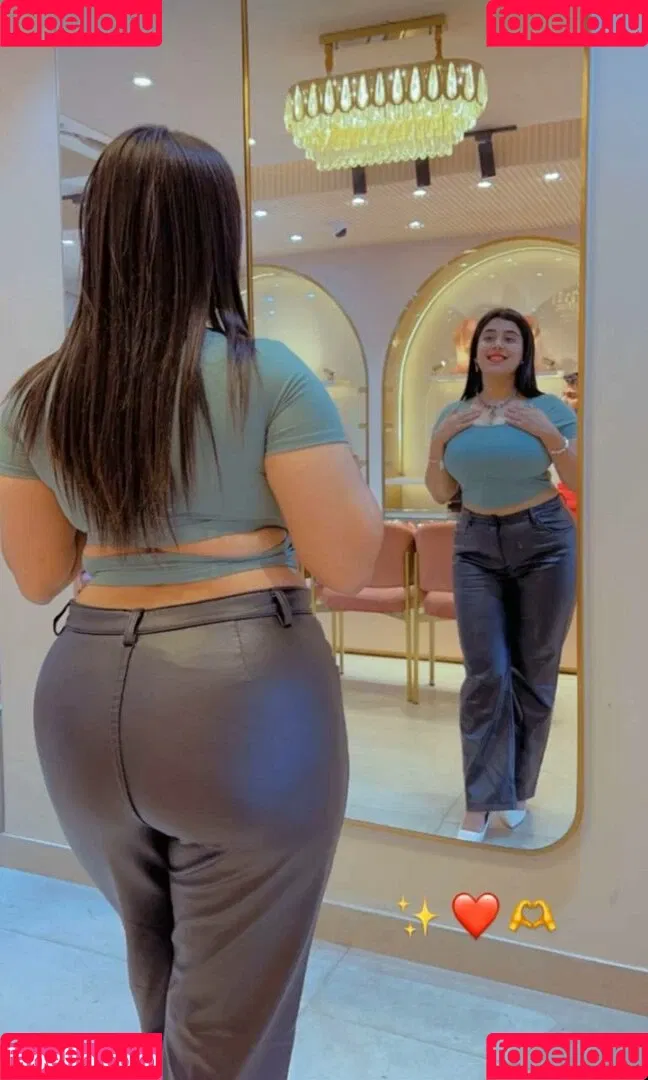 Apoorva Bhalla Onlyfans Photo Gallery 