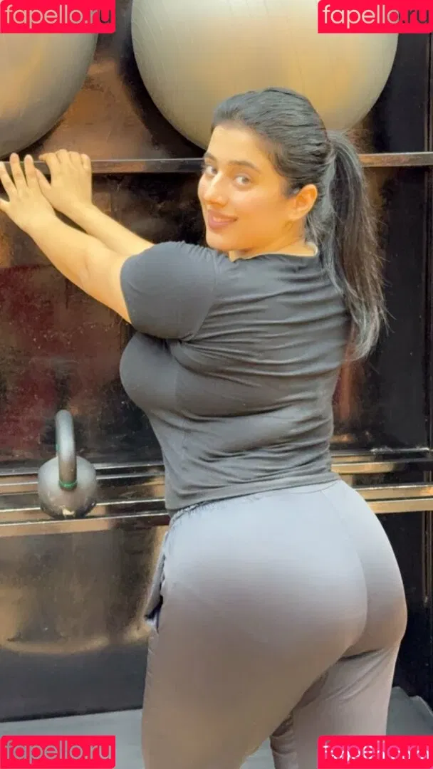 Apoorva Bhalla Onlyfans Photo Gallery 