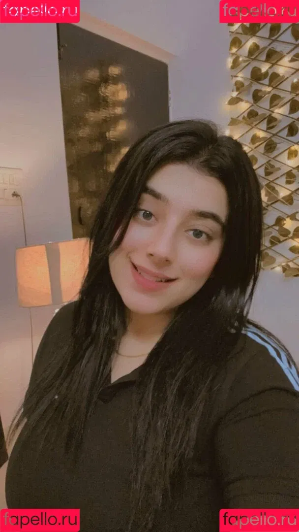 Apoorva Bhalla Onlyfans Photo Gallery 