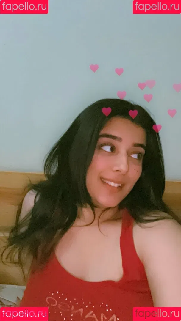 Apoorva Bhalla Onlyfans Photo Gallery 