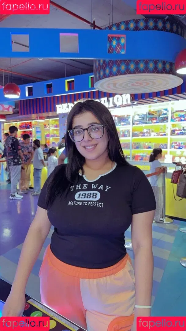 Apoorva Bhalla Onlyfans Photo Gallery 