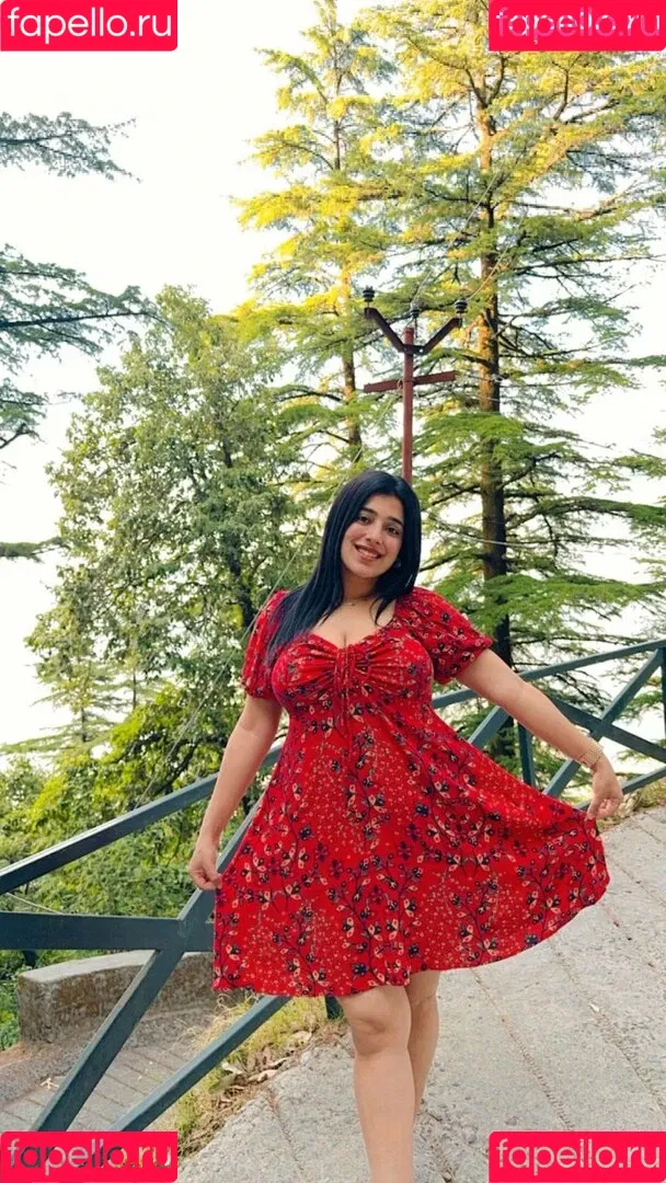 Apoorva Bhalla Onlyfans Photo Gallery 
