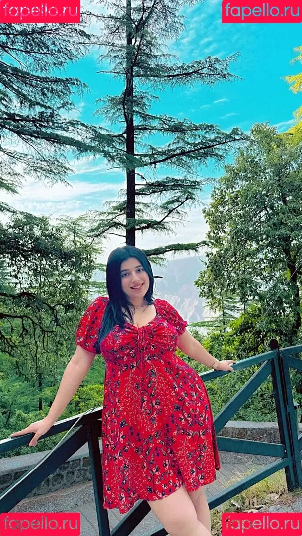 Apoorva Bhalla Onlyfans Photo Gallery 