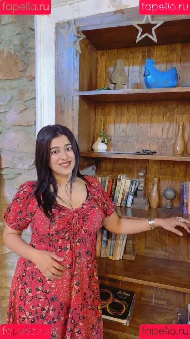 Apoorva Bhalla Onlyfans Photo Gallery 