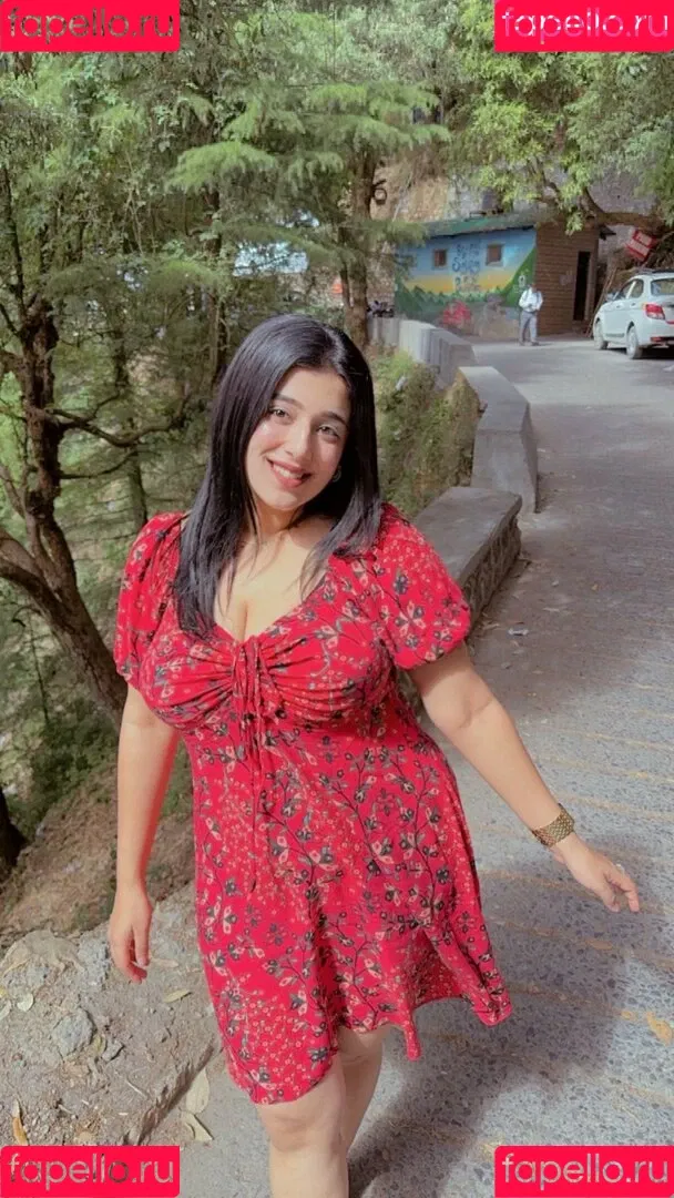 Apoorva Bhalla Onlyfans Photo Gallery 