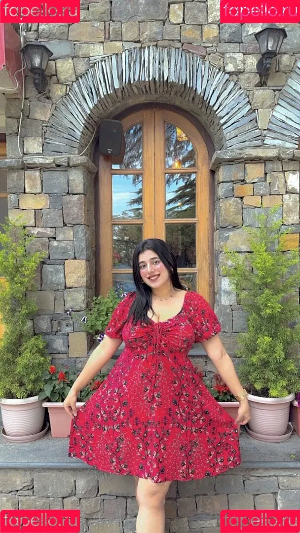Apoorva Bhalla Onlyfans Photo Gallery 