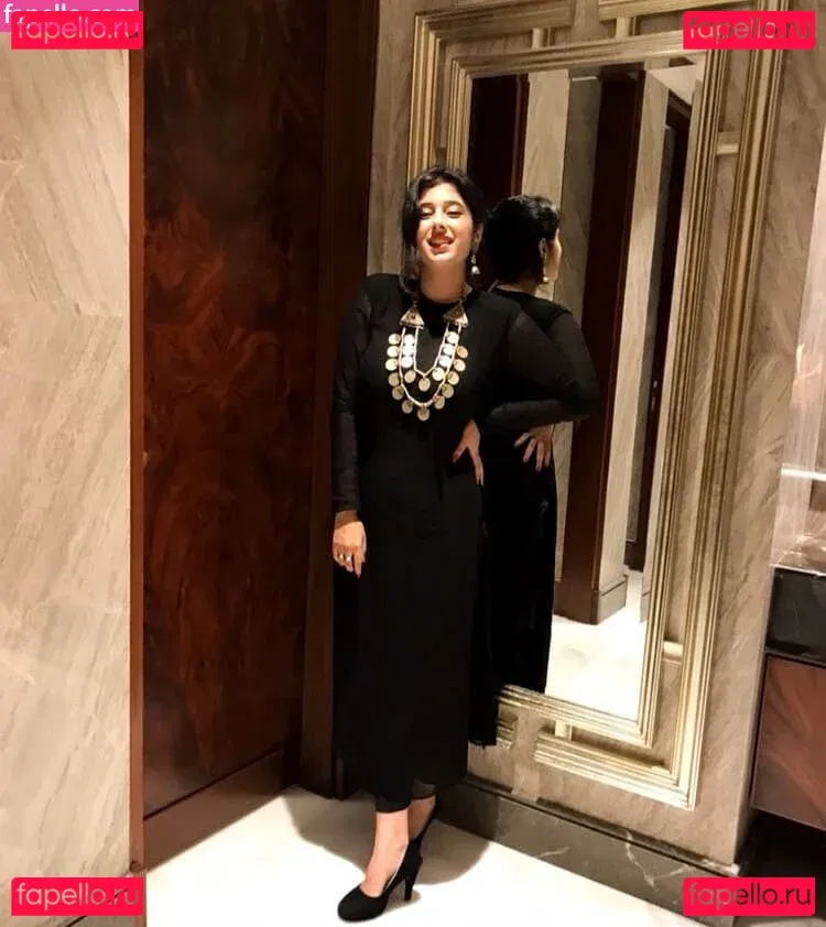 Apoorva Bhalla Onlyfans Photo Gallery 