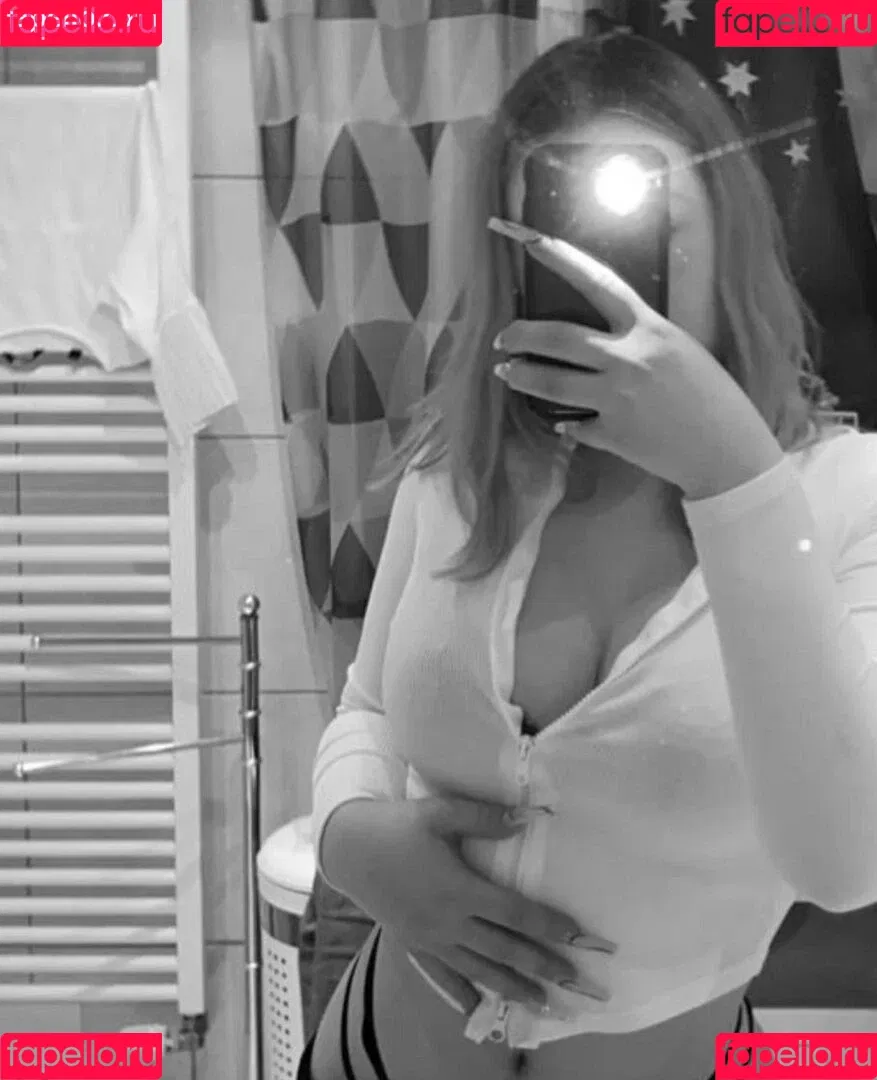 Alina awl Onlyfans Photo Gallery 