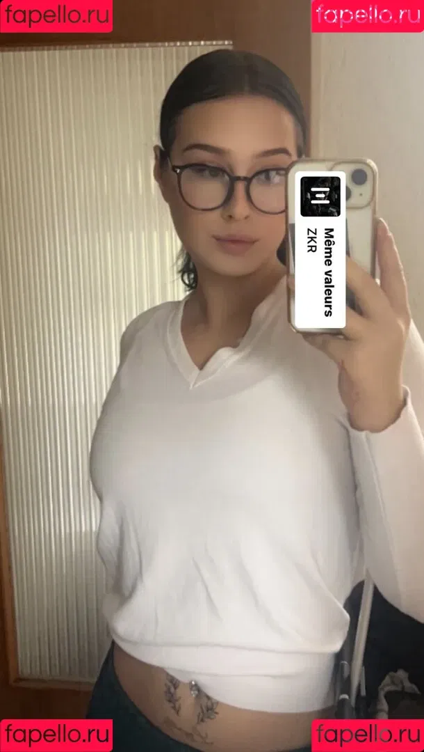 Alina awl Onlyfans Photo Gallery 
