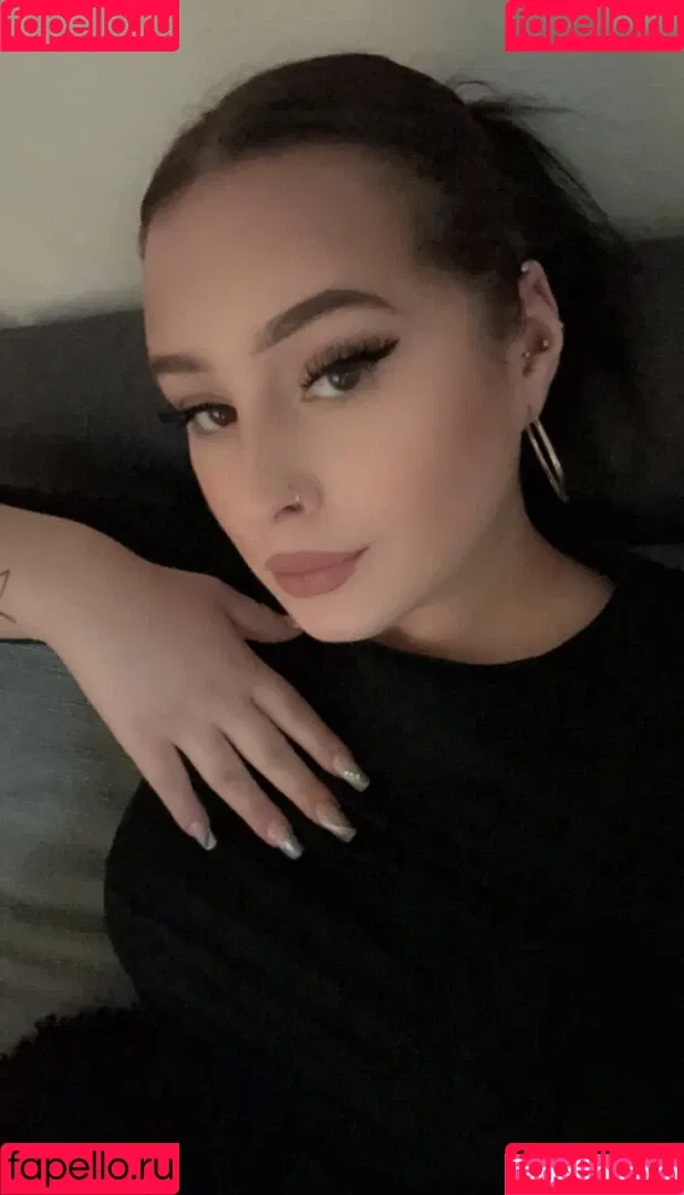Alina awl Onlyfans Photo Gallery 
