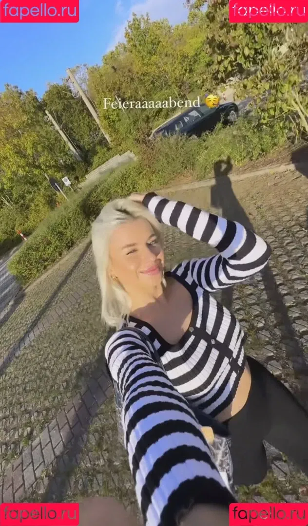 Kim Schiele Onlyfans Photo Gallery 