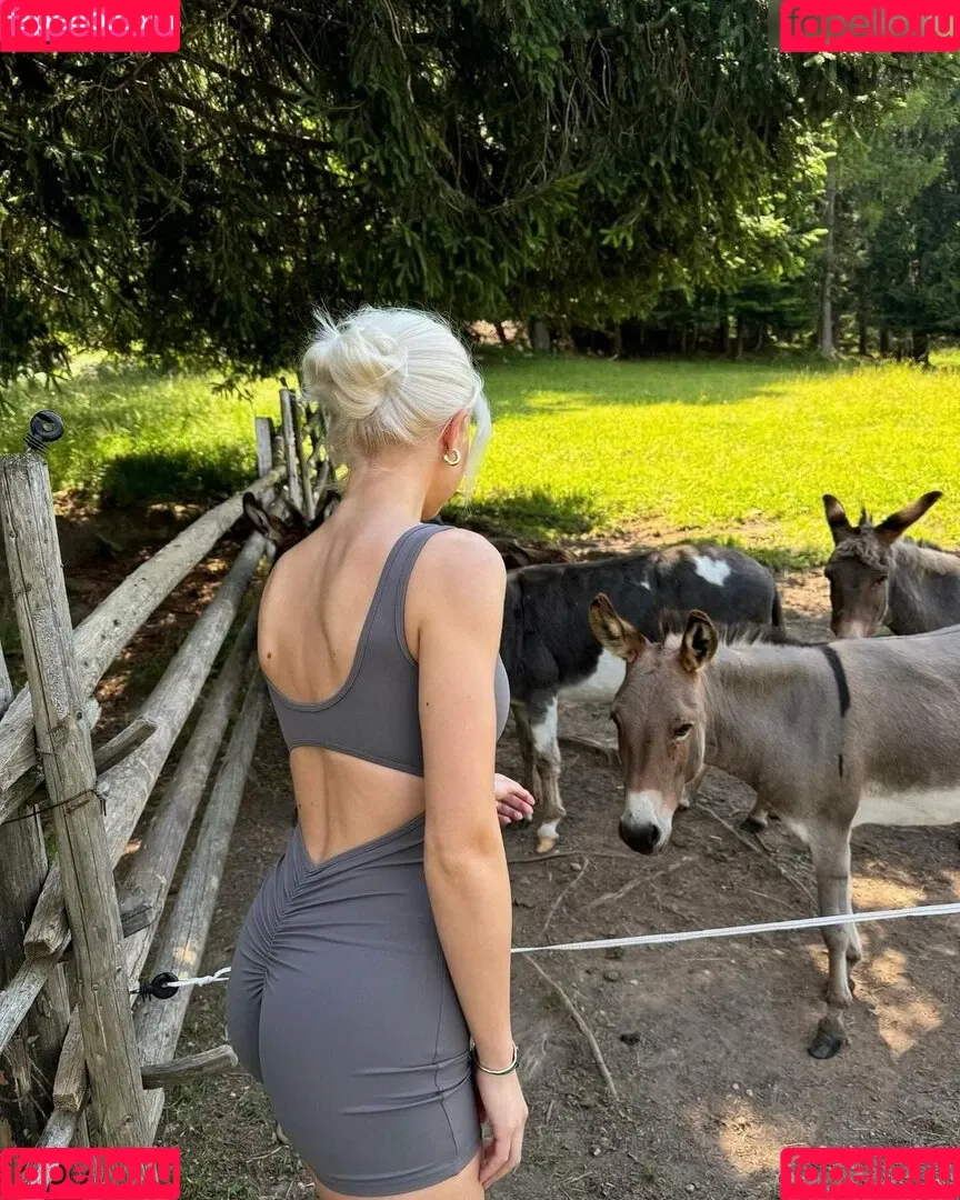 Kim Schiele Onlyfans Photo Gallery 