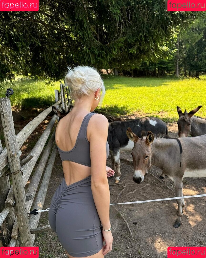 Kim Schiele Onlyfans Photo Gallery 