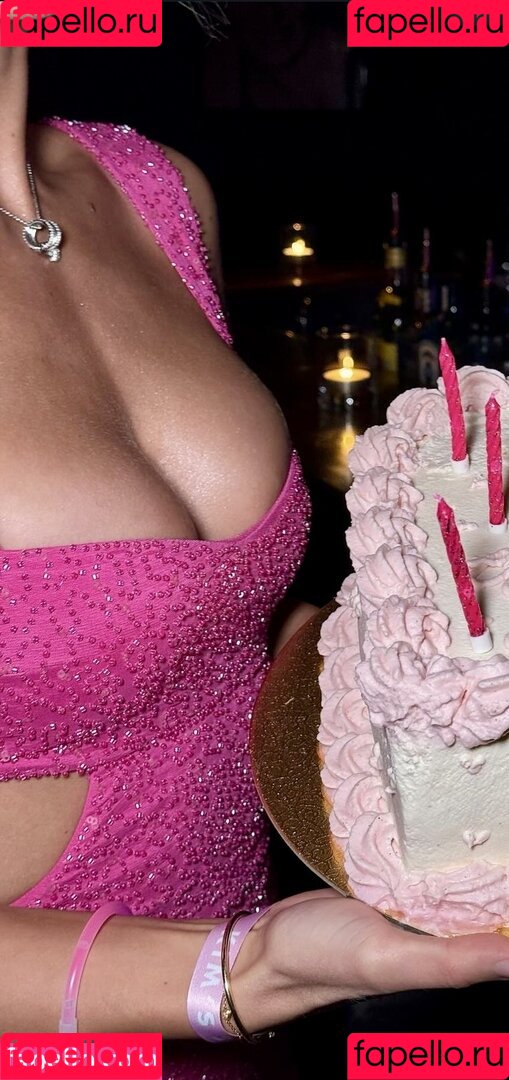 Kim Schiele Onlyfans Photo Gallery 