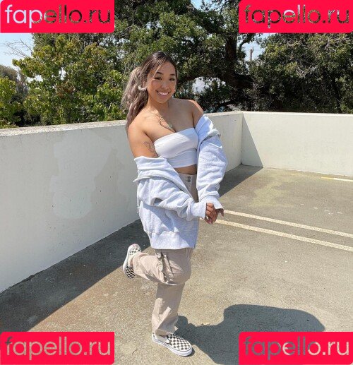 Kim Schiele Onlyfans Photo Gallery 