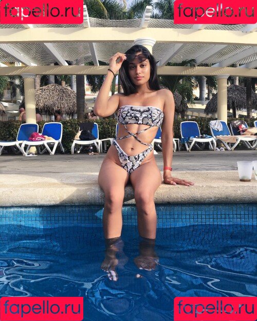 Kim Schiele Onlyfans Photo Gallery 