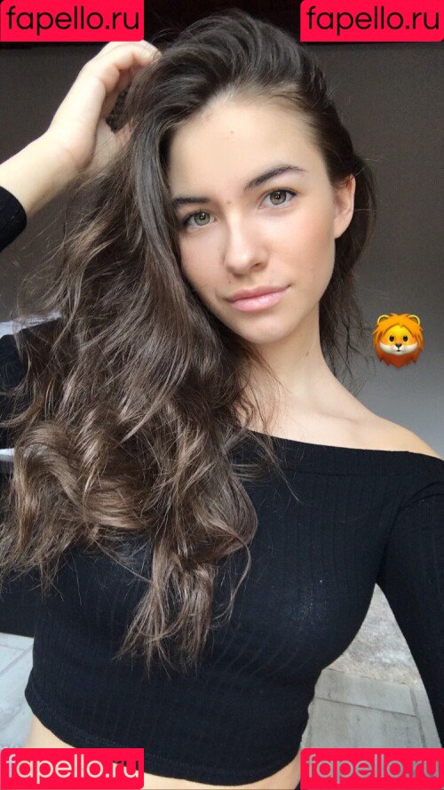 Kim Schiele Onlyfans Photo Gallery 