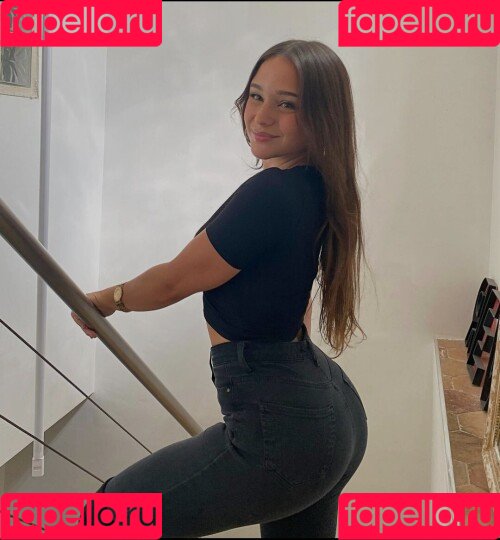 Kim Schiele Onlyfans Photo Gallery 