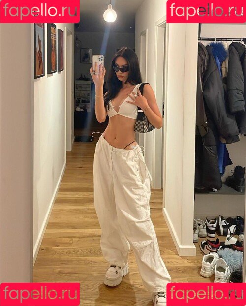 Kim Schiele Onlyfans Photo Gallery 