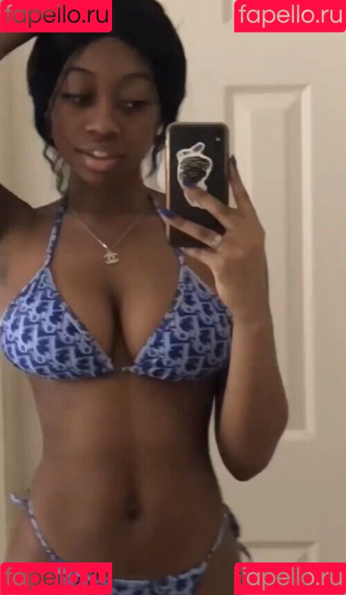 Kim Schiele Onlyfans Photo Gallery 