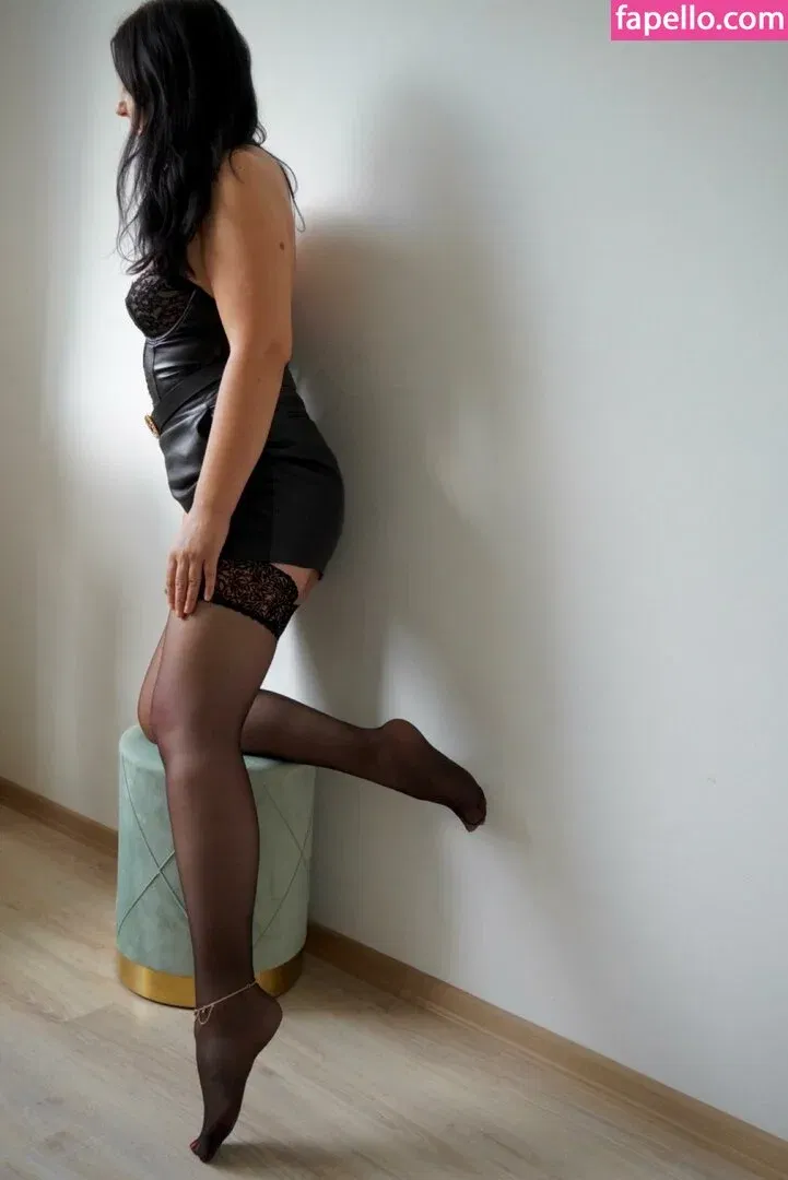 Swift Kiss Onlyfans Photo Gallery 