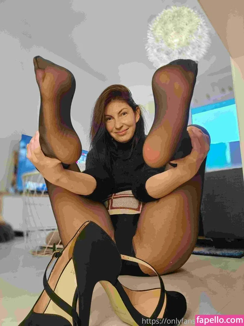 Swift Kiss Onlyfans Photo Gallery 