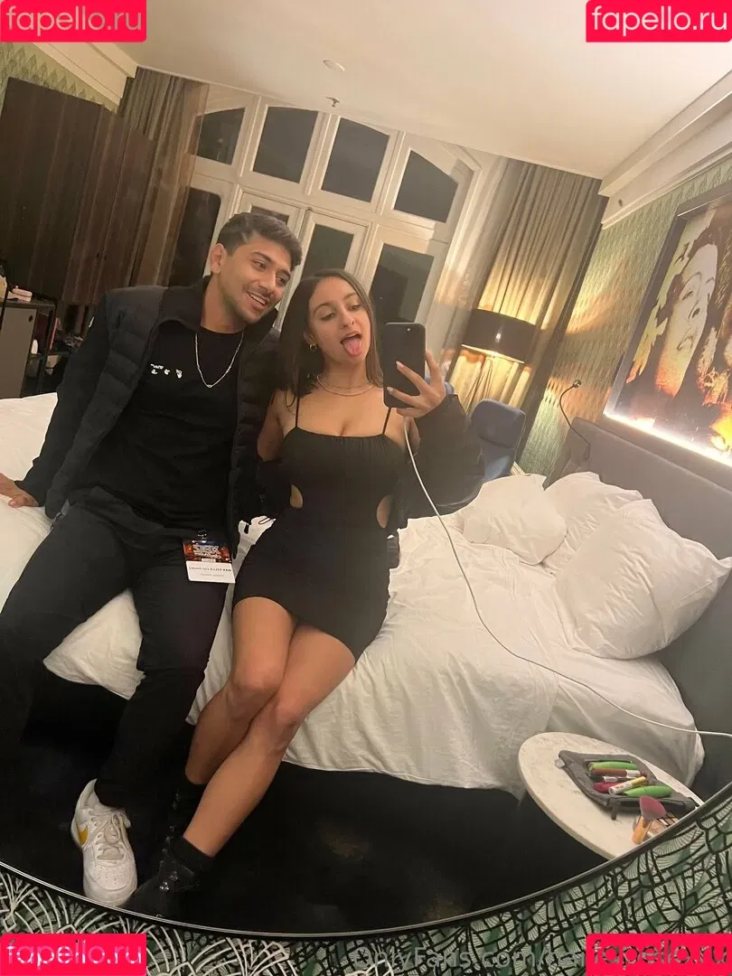 Hailey Rose Onlyfans Photo Gallery 