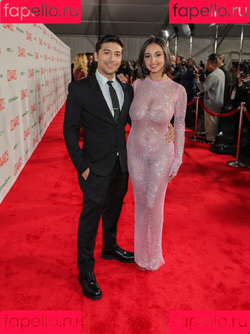 Hailey Rose Onlyfans Photo Gallery 