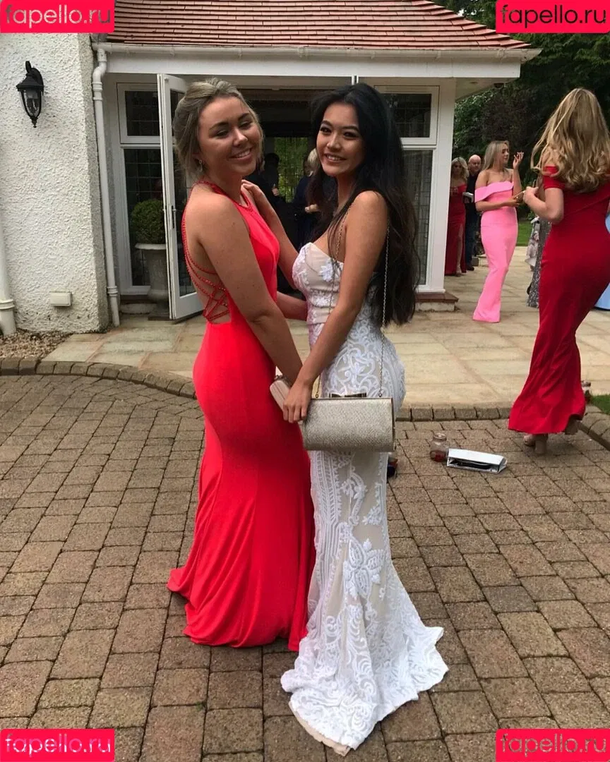Maggie Onlyfans Photo Gallery 
