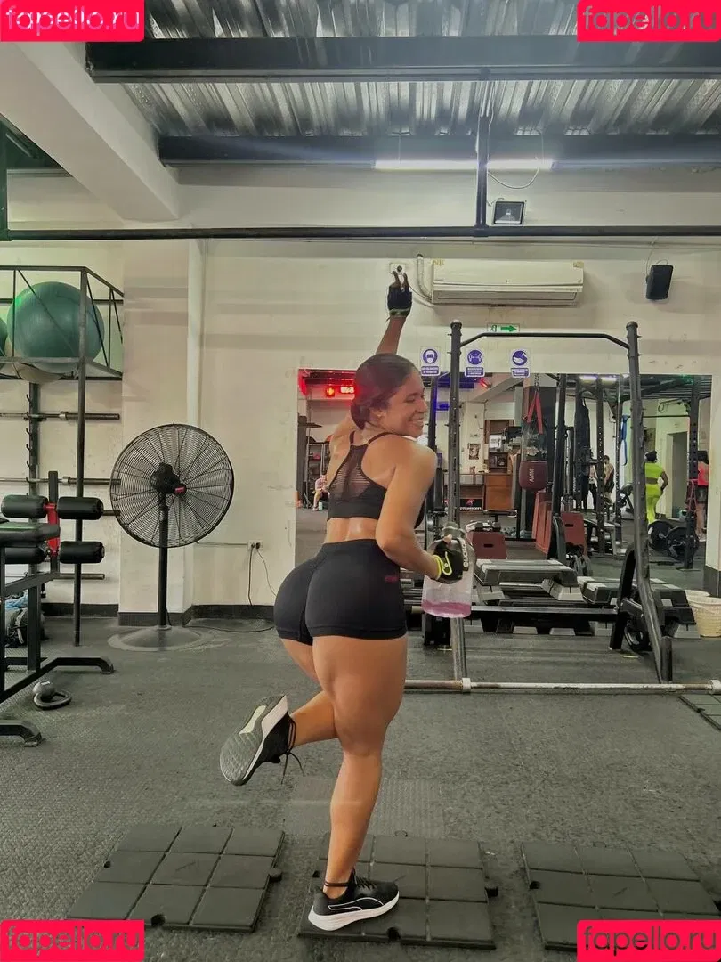 Maggie Onlyfans Photo Gallery 
