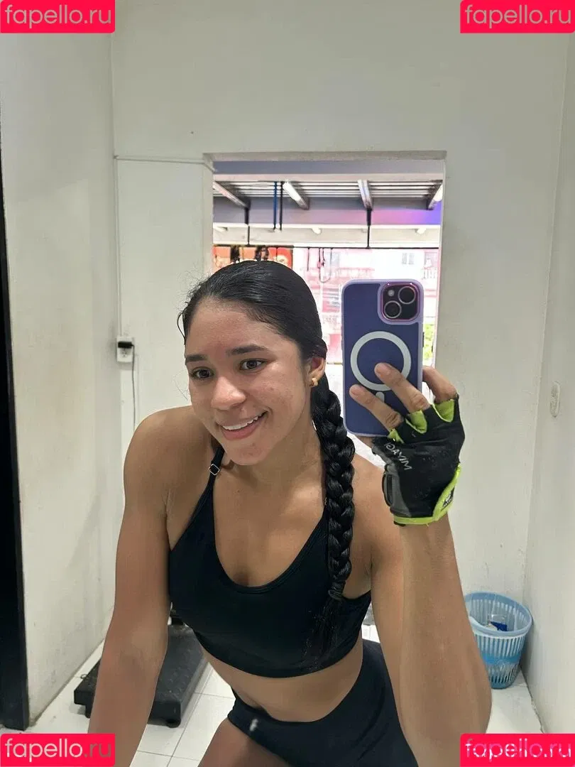 Maggie Onlyfans Photo Gallery 
