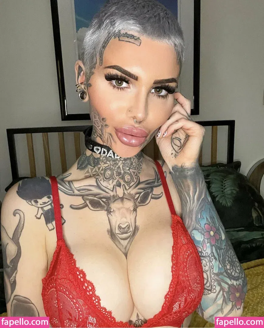 claire_no_hair Onlyfans Photo Gallery 