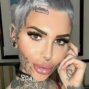 claire_no_hair Onlyfans Photo Gallery 