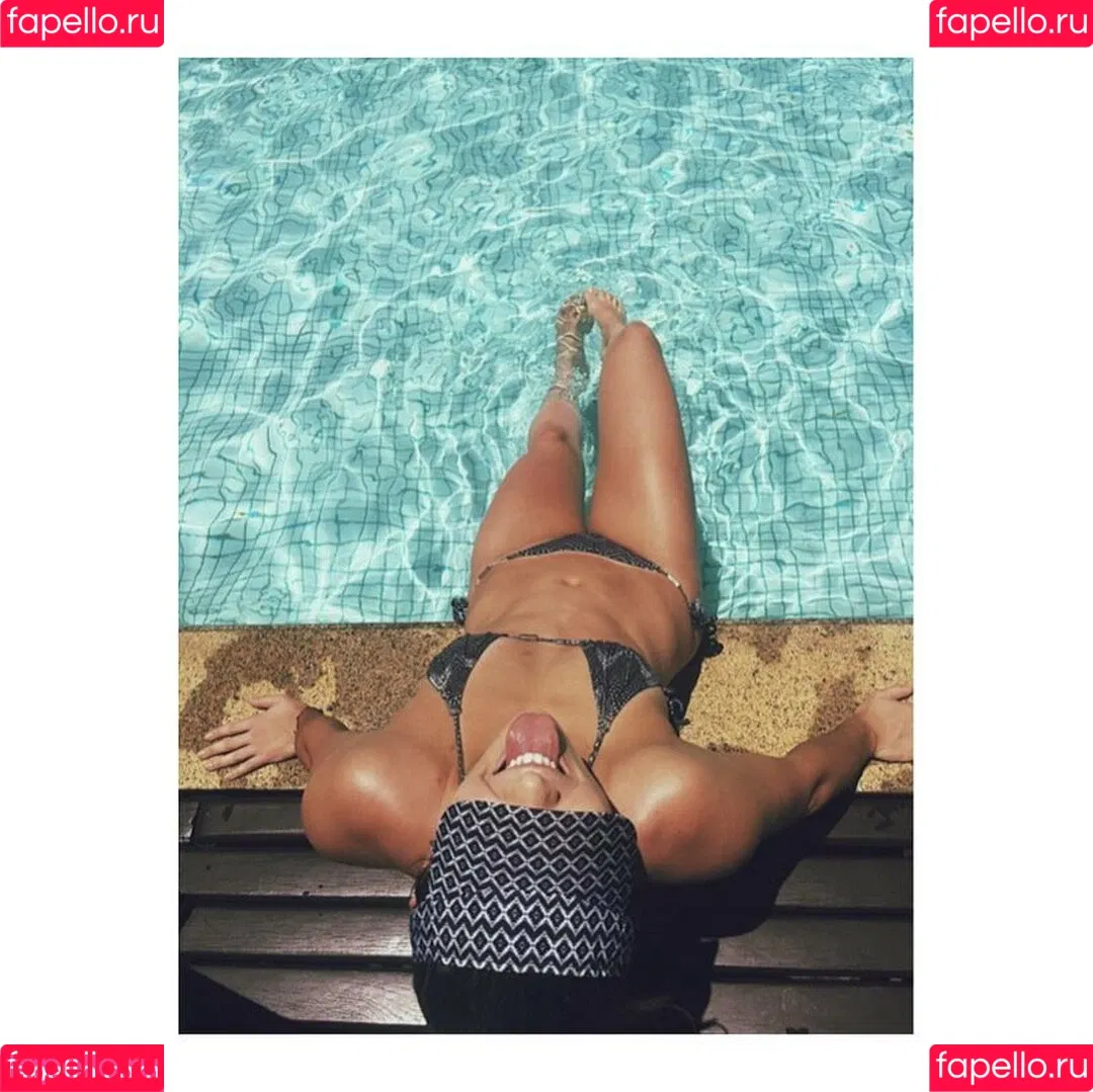 Rosamaria Montibeller Onlyfans Photo Gallery 
