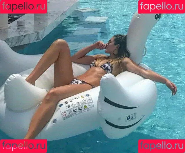 Rosamaria Montibeller Onlyfans Photo Gallery 
