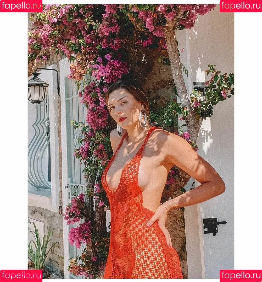 Rosamaria Montibeller Onlyfans Photo Gallery 