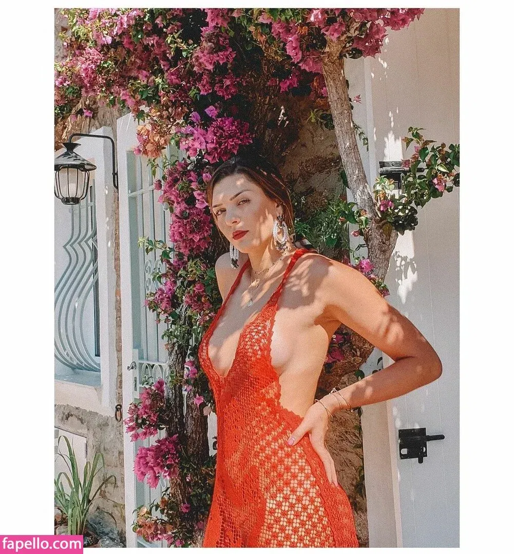 Rosamaria Montibeller Onlyfans Photo Gallery 