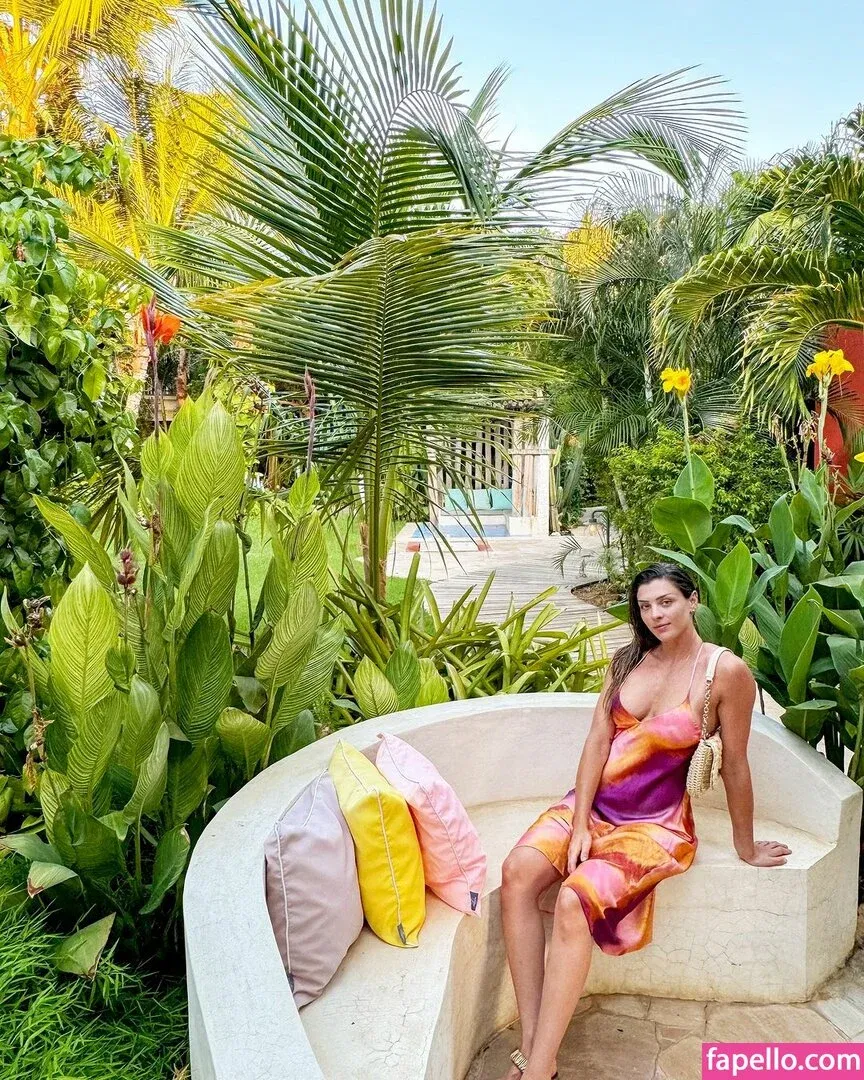 Rosamaria Montibeller Onlyfans Photo Gallery 