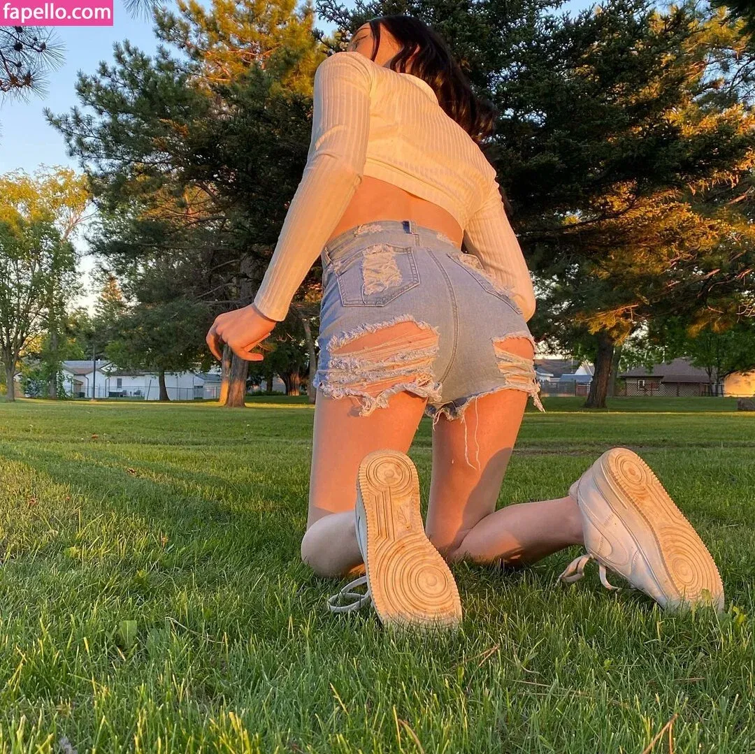 Rumi Mac Onlyfans Photo Gallery 