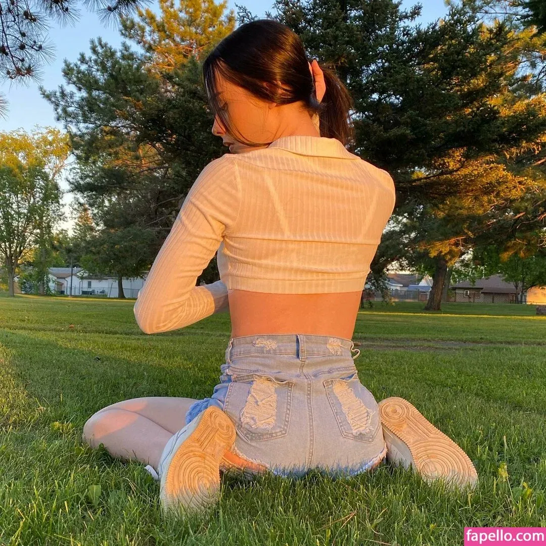 Rumi Mac Onlyfans Photo Gallery 