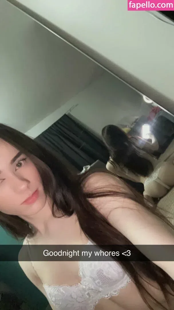 Rumi Mac Onlyfans Photo Gallery 