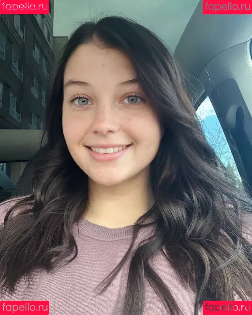 Rayeroze Onlyfans Photo Gallery 