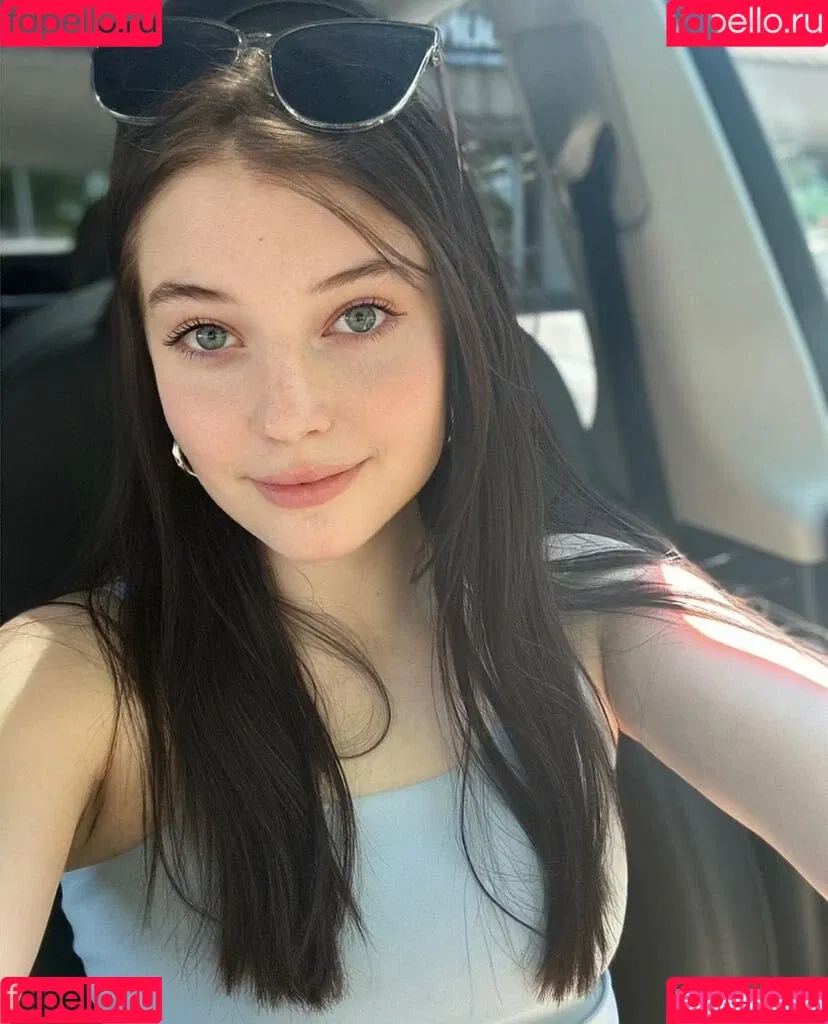 Rayeroze Onlyfans Photo Gallery 