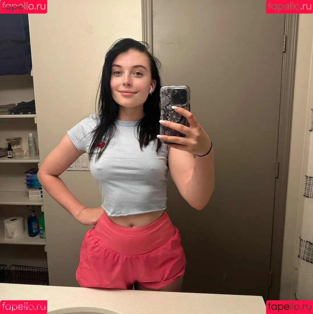 Rayeroze Onlyfans Photo Gallery 