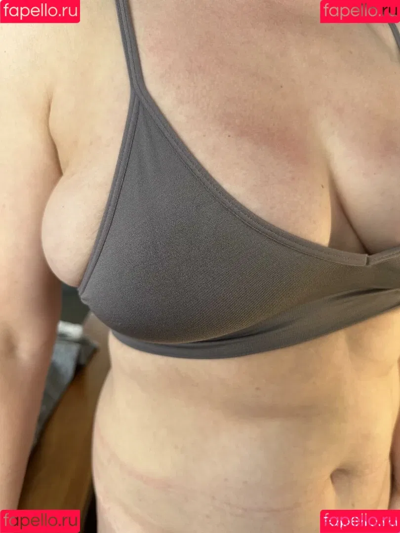 xboobaliciouswifexу Onlyfans Photo Gallery 